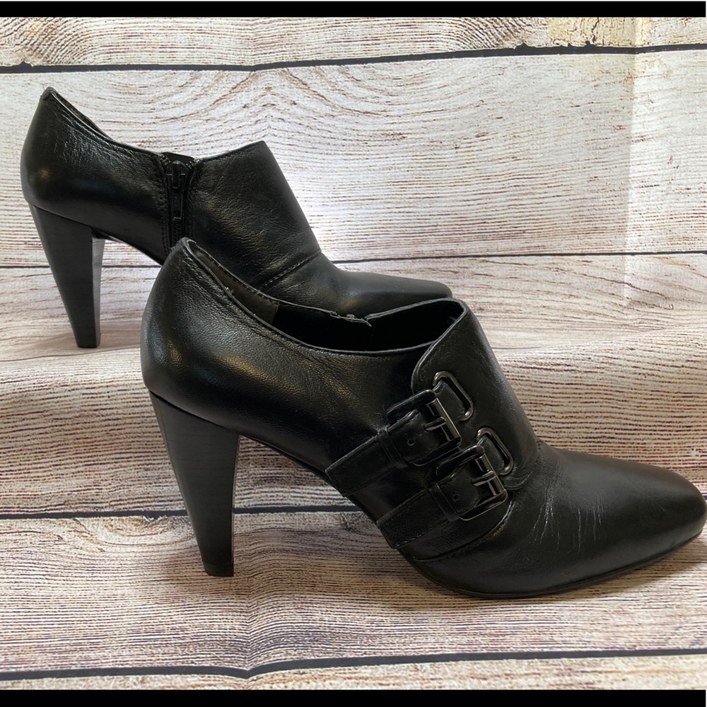 Nine West black heels